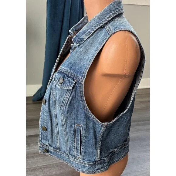 American Eagle Denim Jean Vest Size L - Picture 2 of 5
